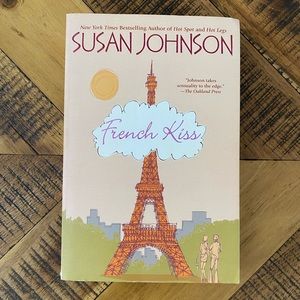 📚3/15$📚 French Kiss